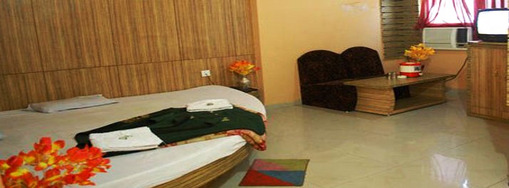 2435/Hotel Saket - Pachmarhi (Non-Alcoholic) 06.jpg